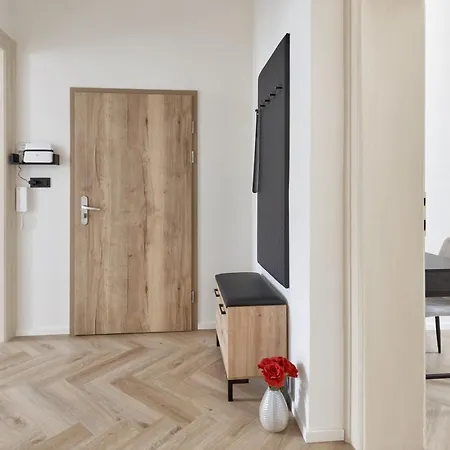 Apartment Nicol Karlovy Vary Exterior photo